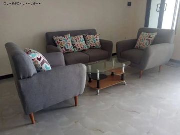 Rumah Sidotopo Wetan Baru STRATEGIS, SEMI FURNISH, BARU SELESAI RENOV