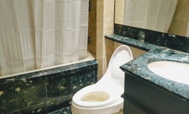 Condominium 2 Bedrooms: 2BR Condo For Sale in Hidalgo Place Rockwell Makati City