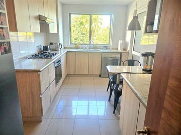 Departamento en venta 3 dorm. Portal La Dehesa, Lo Barnechea