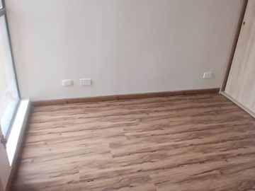 apartamento en arriendo en colina campestre. Cod A127056
