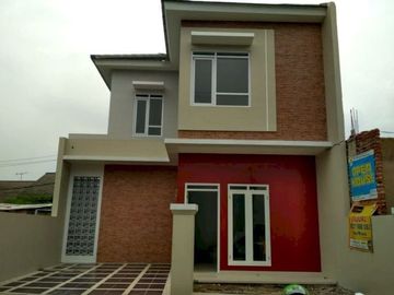 Rumah di Permata Inten Cisaranten Kulon,Arcamanik,Bandung
