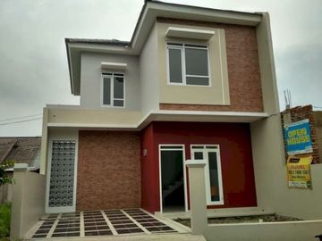 Rumah di Permata Inten Cisaranten Kulon,Arcamanik,Bandung