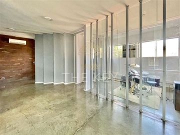 Local Comercial en Venta en Recoleta