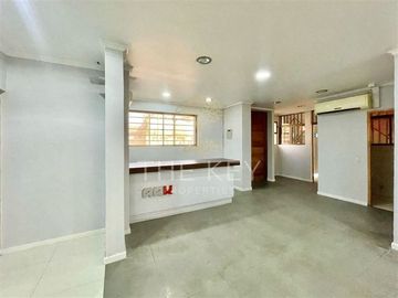 Local Comercial en Venta en Recoleta