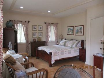 House and lot for sale in Cebu City, Villa Terrace with big lawn with amenties