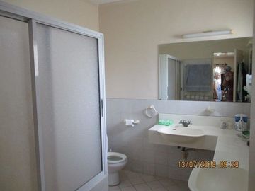 House and lot for sale in Cebu City, Villa Terrace with big lawn with amenties