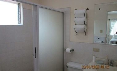 House and lot for sale in Cebu City, Villa Terrace with big lawn with amenties
