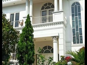 Rumah Pakuwon Indah Villa Bukit Regency