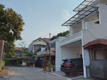 Rumah 3lantai mewah di pancoran mas depok