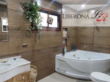Casa en Venta en Parcela con casa en Campomar 4
