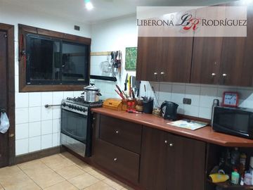 Casa en Venta en Parcela con casa en Campomar 4