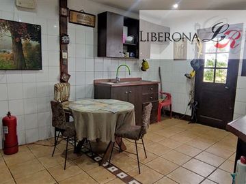Casa en Venta en Parcela con casa en Campomar 4