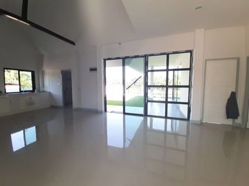 New Build Homes For Sale back up to the Ping River in Chiangmai
