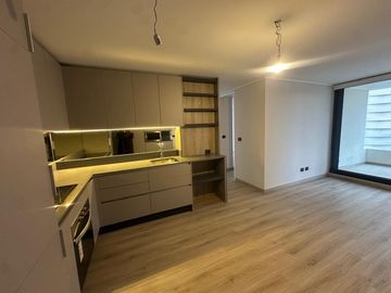 SE VENDE DPTO 2D2B en EDMUNDO ELUCHANDS/ NUEVO en Reñaca