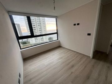 SE VENDE DPTO 2D2B en EDMUNDO ELUCHANDS/ NUEVO en Reñaca
