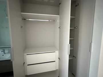 SE VENDE DPTO 2D2B en EDMUNDO ELUCHANDS/ NUEVO en Reñaca