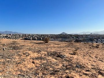 Terreno con excelente ubicación en San Joaquín