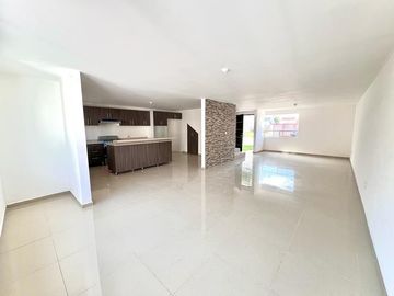 Querétaro. Tienes que conocer esta casa para estrenar en Las Trojes, Corregidora