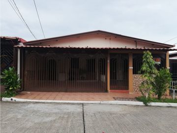 VENTA CASA VILLA LUCRE TIERRA ALTA