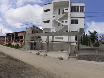 Se Vende Casa Cerca del Mar en Ballenita
