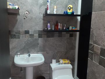 Se Vende Casa Cerca del Mar en Ballenita
