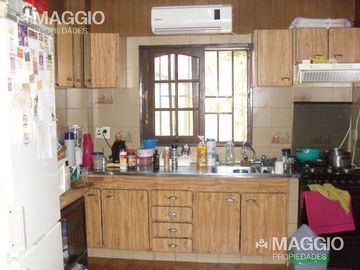CASA VENTA 5 RAMOS MEJIA 5 AMBIENTES
