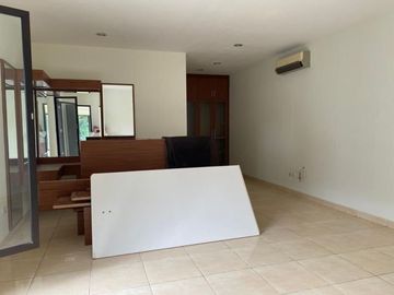 Dijual/Disewakan Rumah Taman Telaga Golf BSD City 3 Kamar Tidur Semi Furnished Luas Murah