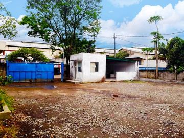 Gudang Bagus bisa Peruntukan Pabrik lokasi Strategis dipinggir Jalan Raya di Curug Tangerang