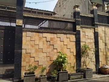 DIJUAL RUMAH DI Jl kedinding lor , Surabaya