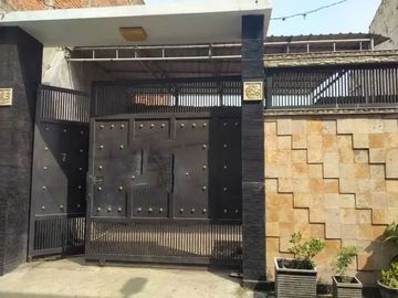 DIJUAL RUMAH DI Jl kedinding lor , Surabaya