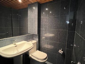 Oficina en Venta en Pedro de Valdivia Norte - Clínica Indisa