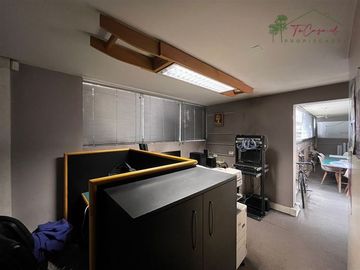 Oficina en Venta en Pedro de Valdivia Norte - Clínica Indisa
