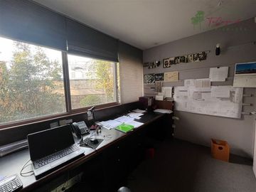 Oficina en Venta en Pedro de Valdivia Norte - Clínica Indisa