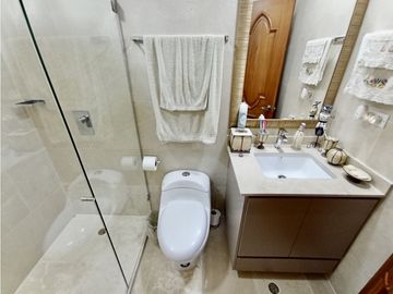Bocagrande - Venta/Alquiler de exclusivo apartamento con vista.