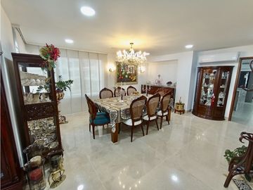 Bocagrande - Venta/Alquiler de exclusivo apartamento con vista.