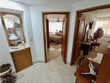 Bocagrande - Venta/Alquiler de exclusivo apartamento con vista.