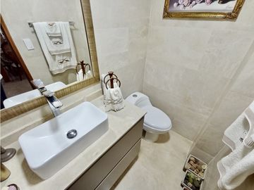 Bocagrande - Venta/Alquiler de exclusivo apartamento con vista.