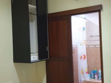 Rohmel Rumah Second CAntik Banget Meruyung Depok