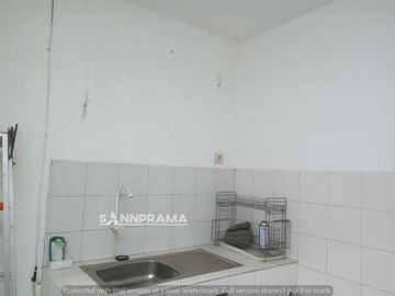 Rohmel Rumah Second CAntik Banget Meruyung Depok