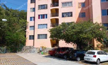 DEPARTAMENTO EN VENTA  EN  ACAPULCO  FRENTE A PLAYA  CALETA Y CALETILLA