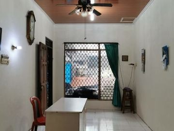 Rumah 2 lantai strategis di teluk gong jakarta utara