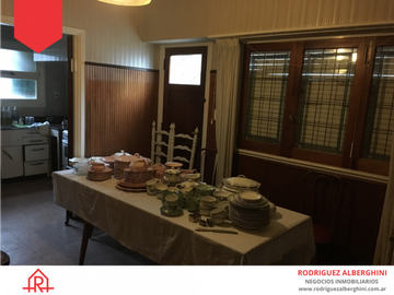 Casa a la venta! Ciudad de Balcarce (Calle 15 e/22 y 24)