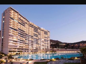 Venta Depto 3d2b+ Est y Bod - con Laguna Huechuraba