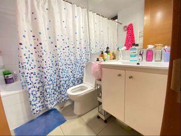Venta Depto 3d2b+ Est y Bod - con Laguna Huechuraba