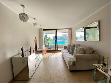 Venta Depto 3d2b+ Est y Bod - con Laguna Huechuraba