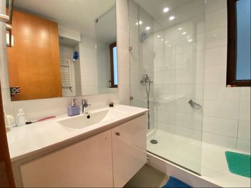Venta Depto 3d2b+ Est y Bod - con Laguna Huechuraba