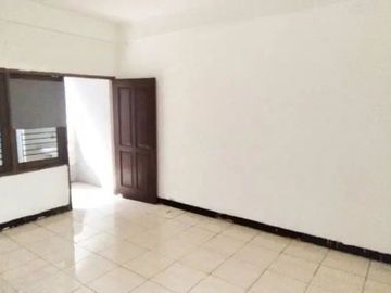 Ruko Raya Mulyosari Listrik 5500watt, Strategis hdp timur