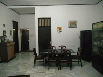JUAL CEPET RUMAH HOEK DI KEMANG PRATAMA BEKASI