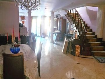 Dijual Rumah Besar Di Lokasi Strategis Di Tanjung Barat 9721
