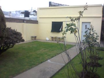 Extraordinaria Casa en zona sur  muy amplia APTA CREDITO !!!!